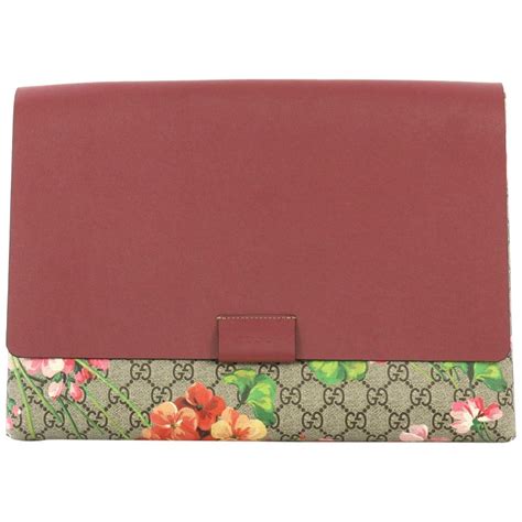 gucci blooms envelope clutch